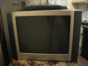 продам телевизор SONY, 72", картпнка в картинке,в хорошем состоянии,за 5000р. - Изображение #2, Объявление #433218